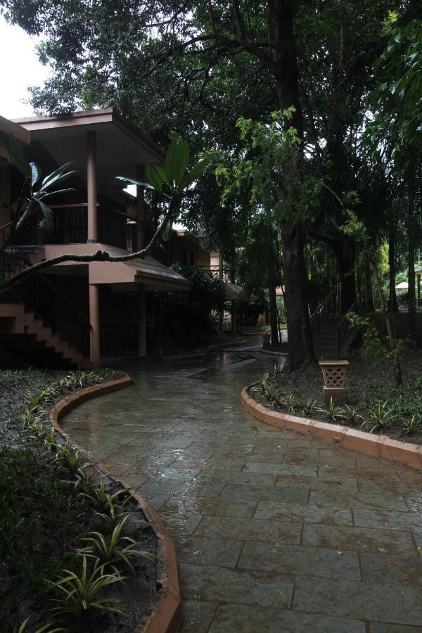 Regenta Kabini Springs Resort,Kabini Begūr Exterior foto